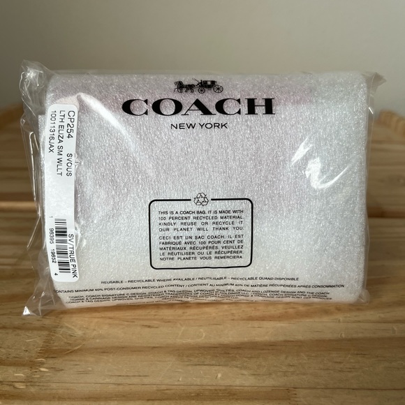 Coach Wallet🎈🎈 - Picture 10 of 10